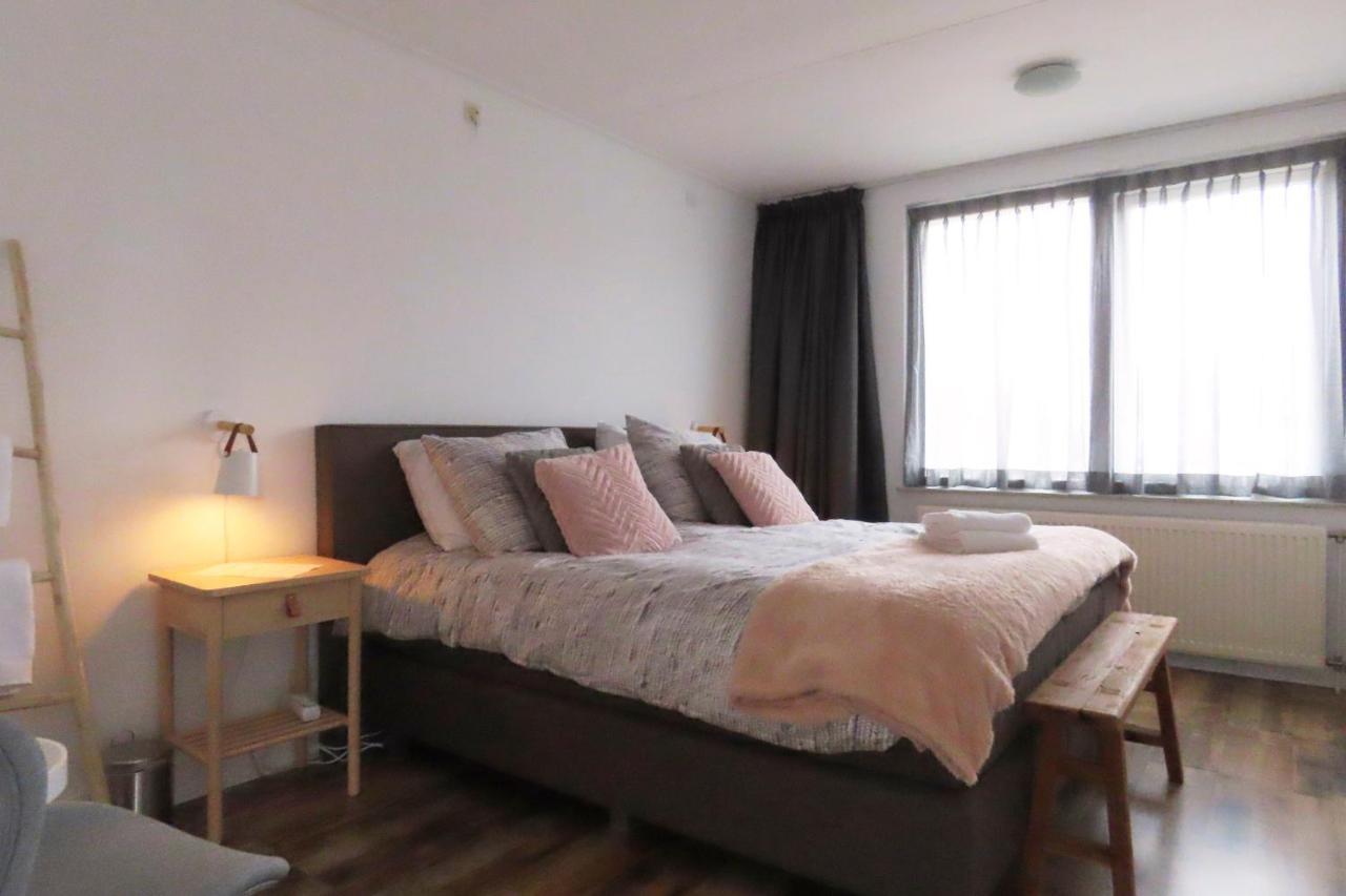 Bed And Breakfast Het Bureau Texel De Koog  Exteriör bild